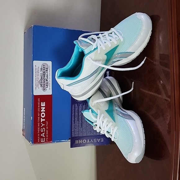 Reebok Shoes - REEBOK EASYTONE RUNNERS